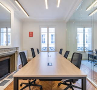 Bureau privé 100 m² 20 postes Location bureau Rue Cambacérès Paris 75008 - photo 5